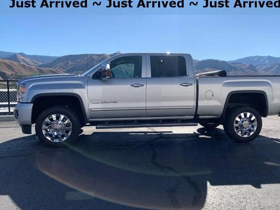 GMC SIERRA HD 2019 1GT12SEY0KF243106 image